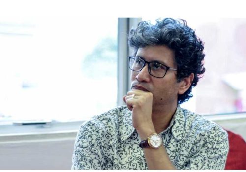 बरिष्ठ पत्रकार दिलभूषण पाठकलाई तत्काल पक्राउ  नगर्न पाट्न उच्च अदालतको आदेश